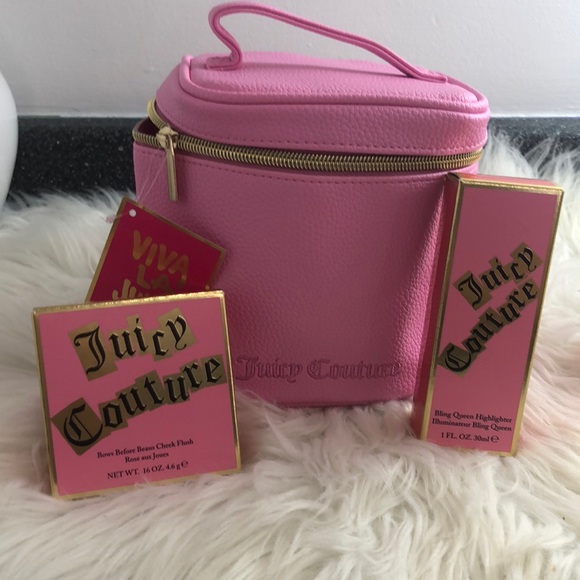 Juicy Couture Other - Juicy Couture Cheek Flush highlighter Bows Before Beaus,Give it a glow & bag